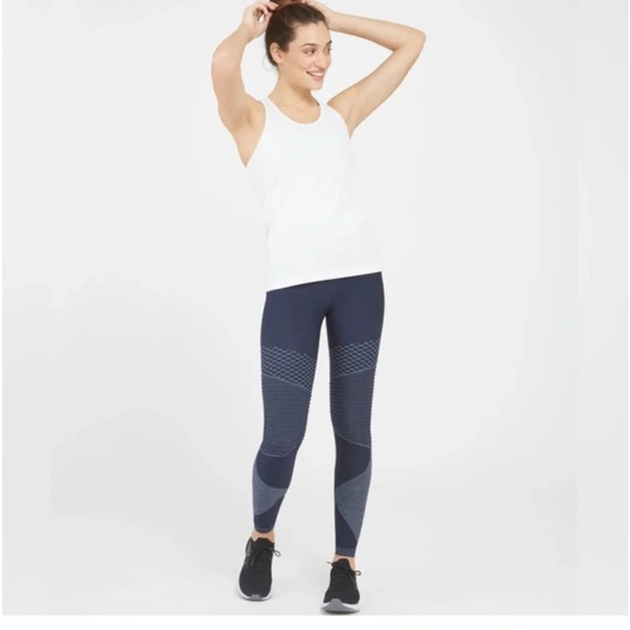 SPANX Look At Me Now Seamless Moro Leggings indigo sky size medium - Picture 2 of 8